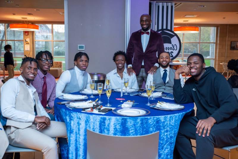 athletes at student awards dinner 2022